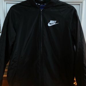 Black Nike Windbreaker